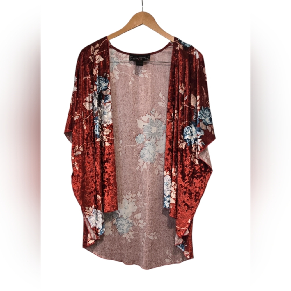 Polly & Esther XL Poncho Like Flutter Sleeves Floral Kimono Tunic Cover Up